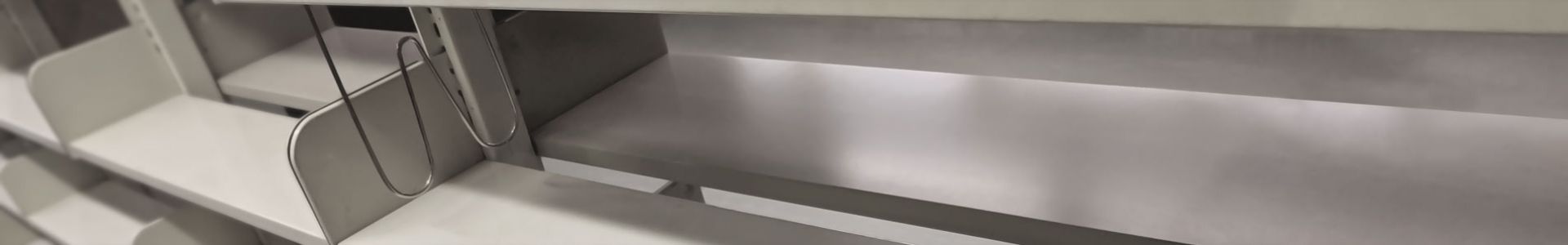 Étagère de livre vide